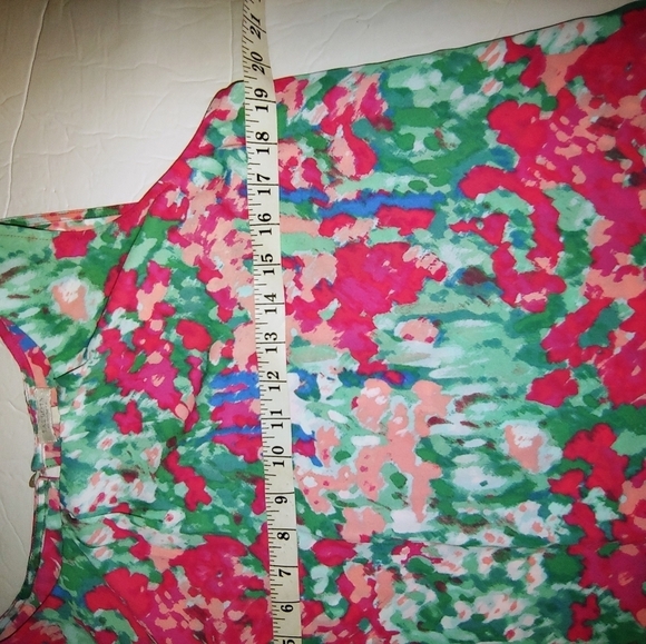 Talbots Floral Top MP - Picture 2 of 7